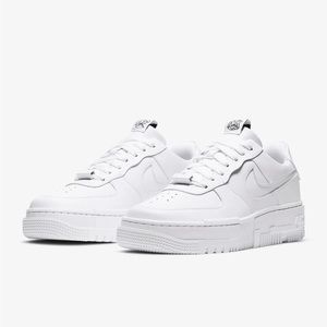 Nike Air Force 1 Pixel